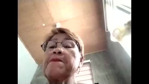 tey online show from October 26, 6:03 am