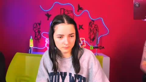 lole ti online show from March 28, 7:37 pm