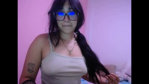 Lolita  online show from April 3, 5:03 am