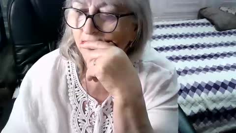 LolkaAlyss online show from November 14, 10:00 pm