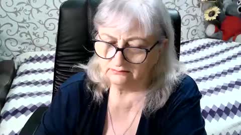 LolkaAlyss online show from March 10, 7:07 pm