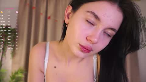 Maria online show from December 19, 8:37 pm