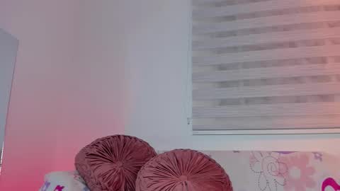 Lolly  online show from March 8, 2:04 am