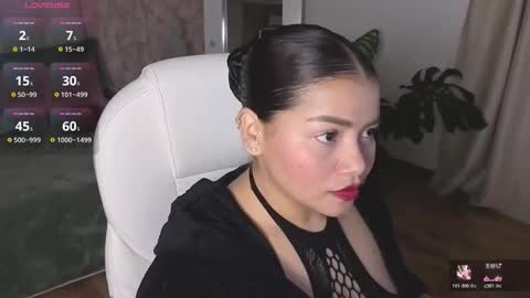 loly_marce online show from December 18, 8:26 pm