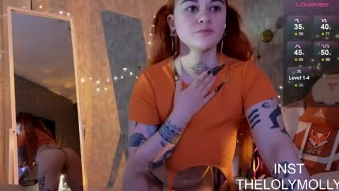 Molli online show from May 1, 9:36 am