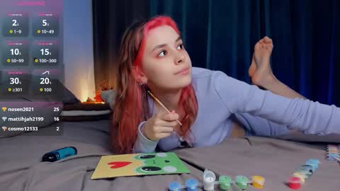 Lona online show from December 4, 7:35 pm