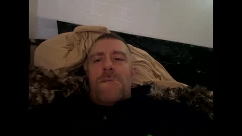 londonsbigbenxxx online show from December 18, 9:37 am