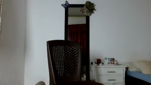 lonelydick2002 online show from June 8, 12:17 pm