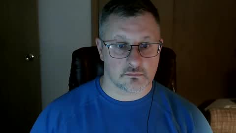 lookin75 online show from October 21, 3:33 am