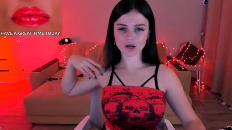 Snapshot of lora_cain chatting on September 23, 12:21 pm Lora Cain online show from September 23, 12:21 pm