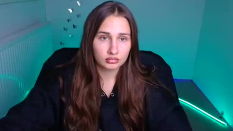 Lora online show from October 4, 7:06 am