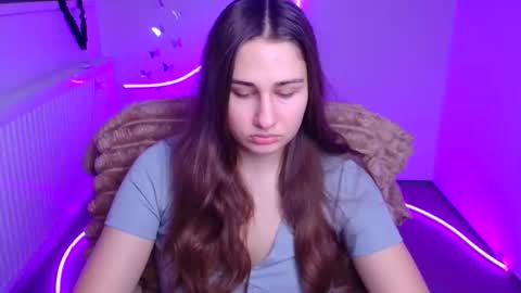 Lora online show from February 7, 6:49 am