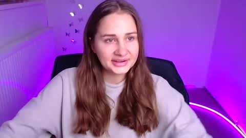 Lora online show from October 8, 6:08 am