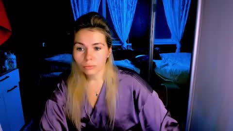 Lora online show from November 25, 2:43 am