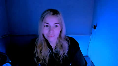 Lora online show from April 14, 2:26 am