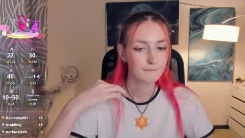 Lora online show from September 26, 11:40 am