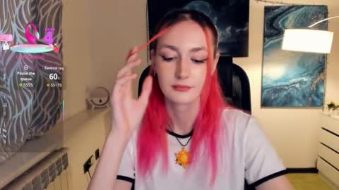 Lora online show from October 10, 9:15 am