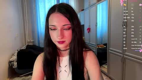 Hello there im Luna Im new here Lets have fun online show from March 19, 1:49 pm