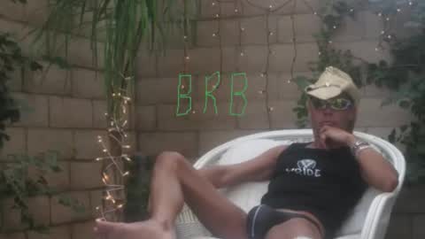 Hot thong guy online show from May 3, 8:59 pm