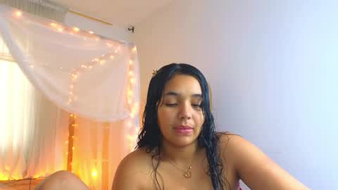 loreanis online show from September 28, 8:29 pm