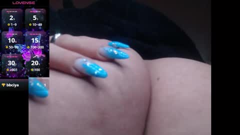 lorenitha online show from November 10, 8:44 pm