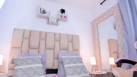 Lorena online show from April 15, 11:35 am