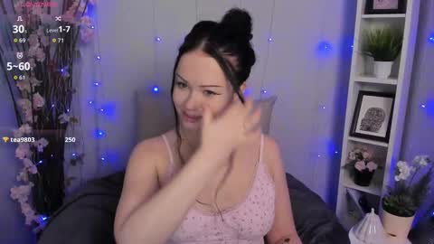 Lori online show from March 15, 3:11 am