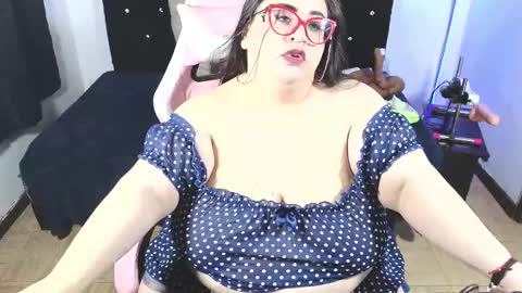 loriscohen3 online show from March 9, 7:56 am