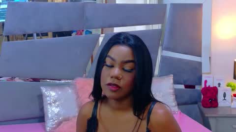 lorraine_johnson online show from April 21, 4:25 pm