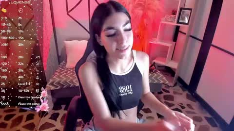 Lorraine online show from April 13, 1:04 pm