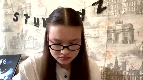 Thea online show from March 28, 8:27 am