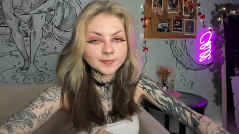 lostallice online show from January 7, 5:12 am