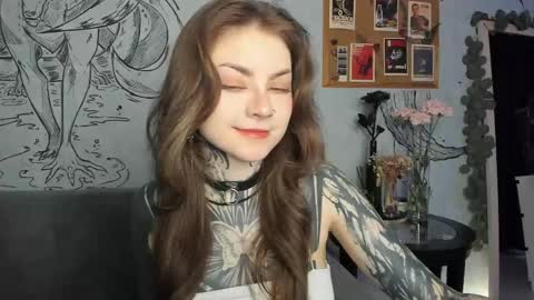 lostallice online show from March 31, 5:41 am