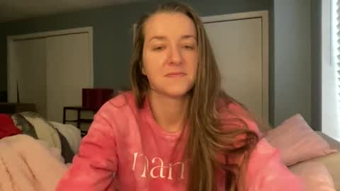 lothlori online show from February 11, 12:53 pm