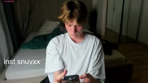 louie_evans online show from November 2, 8:09 pm