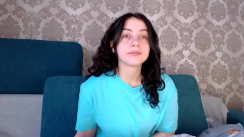 Louise online show from March 5, 8:10 am