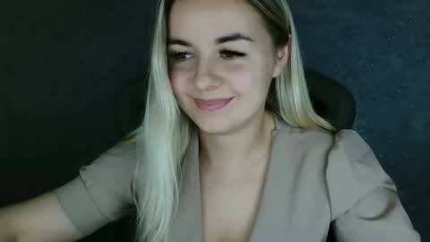 Megane online show from March 11, 3:12 pm