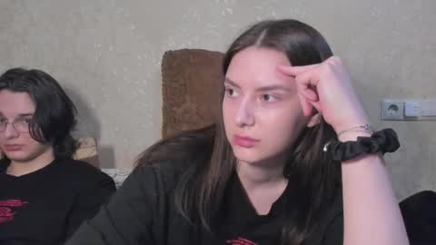 LINA online show from March 9, 11:53 pm