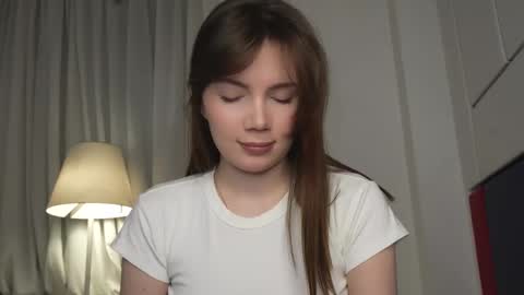 Snapshot of love_machine_ chatting on February 24, 4:47 pm Sofi   online show from February 24, 4:47 pm