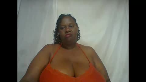 Lynn online show from December 1, 2:09 am