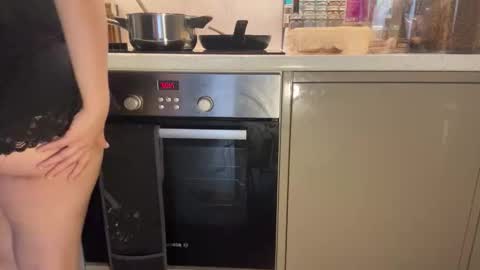 Celine online show from November 5, 1:02 pm