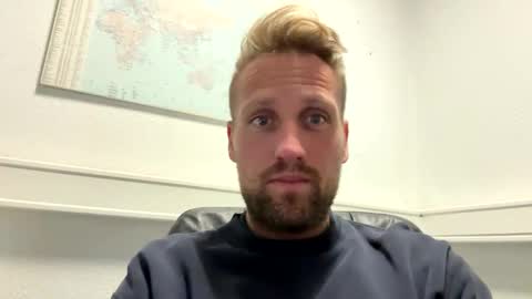 lovefuesse online show from October 9, 11:26 am