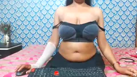 Divya online show from September 10, 1:28 am