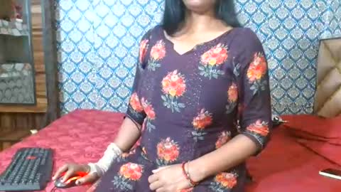 Divya online show from November 6, 2:47 am