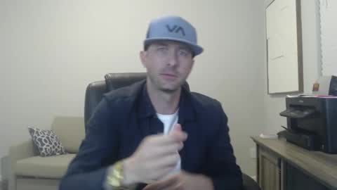 lovehatlovers online show from April 7, 7:21 am