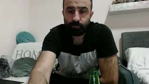 loveivat80 online show from December 23, 6:15 pm