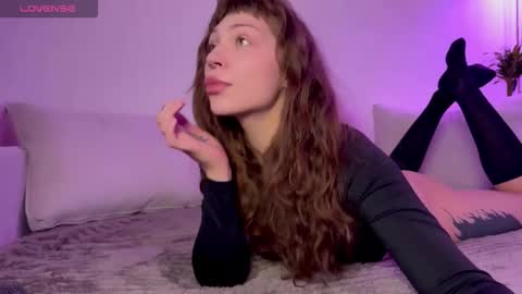 Elsa online show from October 25, 2:39 pm