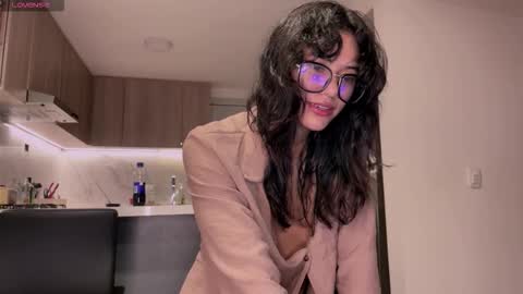 Allyson 3 online show from November 19, 10:52 pm