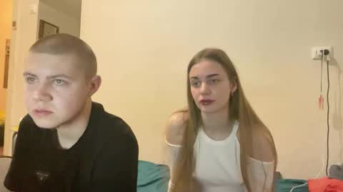 lovely_couple00 online show from February 22, 2:48 am