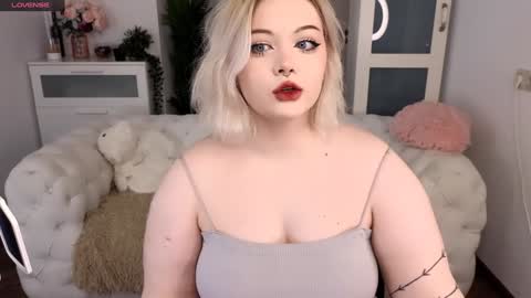 lovely_leilla online show from January 29, 10:22 pm